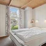 Сasa de vacaciones Cozy Home In Vestervig With Sauna