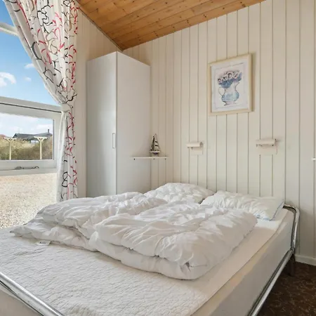 Holiday home Awesome In With Sauna Vestervig